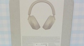 New
													Sony WH-1000XM5 - Silver, photo 2 of 3