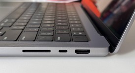 Mint
													MacBook Pro 2021 - 14" - Apple M1 Pro 10-core, Gray, 512 GB, 32 GB, photo 2 of 9