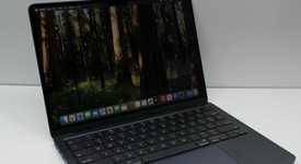 Mint
													MacBook Air 2025 (M4) - 13" - Apple M4, Midnight, 256 GB, 16 GB, photo 4 of 9