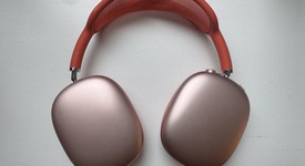 Used
													Apple AirPods Max - Pink, photo 4 of 5