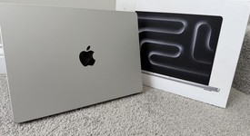 Good
													MacBook Pro Late 2023 (M3) - 14" - Apple M3 Pro 11-core, Silver, 512 GB, 18 GB, 14-core GPU, photo 2 of 17