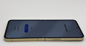 Mint
													Samsung Galaxy Z Flip6 - AT&T, Yellow, 512 GB, 12 GB, SM-F741U, photo 2 of 8