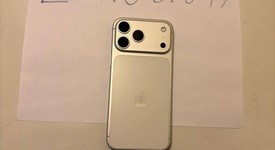 Mint
													Apple iPhone 17 Pro Max - Unlocked, Silver, 256 GB, A3257, photo 5 of 10