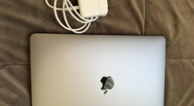 Fair
													MacBook Air 2020 - 13" - Apple M1, Silver, 256 GB, 8 GB, photo 3 of 11