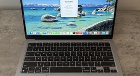 Fair
													MacBook Air 2022 - 13" - Apple M2, Gray, 256 GB, 8 GB, photo 2 of 16