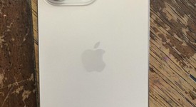Good
													Apple iPhone 16 Pro Max - Verizon, Desert, 512 GB, A3084, photo 2 of 10