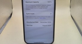 Mint
													Apple iPhone 16 - Unlocked, Black, 128 GB, A3081, photo 3 of 10