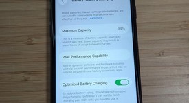 Fair
													Apple iPhone SE 3rd Gen 2022 - Unlocked, Midnight, 64 GB, A2595, photo 1 of 15