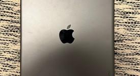 Good
													Apple iPad 8th Gen - Wi-Fi, Silver, 32 GB, A2270, photo 3 of 6