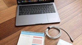 Mint
													MacBook Pro 2019 - 13" - I7, Silver, 1 TB, 16 GB, photo 3 of 17