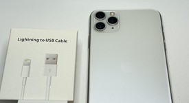 Good
													Apple iPhone 11 Pro Max - Unlocked, Silver, 256 GB, A2161, photo 4 of 4