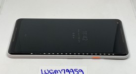 Good
													Google Pixel 2 XL - Verizon, Black & White, 64 GB, Verizon Edition, photo 4 of 8