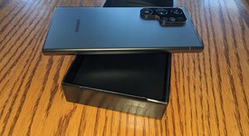 Mint
													Samsung Galaxy S24 Ultra - Unlocked, Black, 1 TB, 12 GB, SM-S928U1, photo 4 of 6