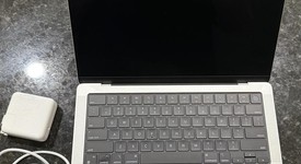 Good
													MacBook Pro 2024 - 14" - Apple M4 Pro 12-core, Silver, 512 GB, 24 GB, photo 1 of 7