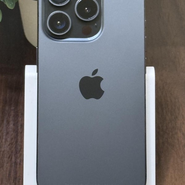 Apple iPhone 15 Pro - Unlocked, 256 GB, Black, A2848