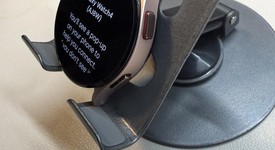 Mint
													Samsung Galaxy Watch4 - Unlocked, Gold, 40mm, photo 2 of 6