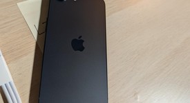 Mint
													Apple iPhone 16e - Unlocked, Black, 128 GB, A3212, photo 4 of 9