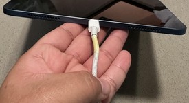 Good
													Apple iPad Air 5th Gen - Wi-Fi, Blue, 64 GB, A2588, photo 3 of 7