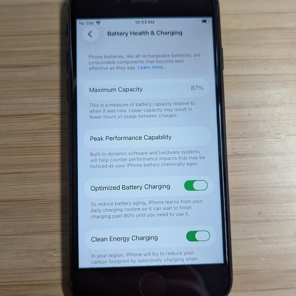 Apple iPhone SE 3rd Gen 2022 - Unlocked, 64 GB, Midnight, A2595