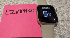 Good
													Apple Watch Series 8 45mm - Unlocked, Starlight, A2774 - Cellular, Aluminum, photo 5 of 5
