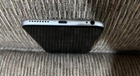 Mint
													Apple iPhone 6 Plus - Unlocked, Gray, 128 GB, A1522, photo 5 of 7