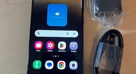 Mint
													Samsung Galaxy S22 - Verizon, Black, 128 GB, 8 GB, SM-S901U, photo 1 of 8