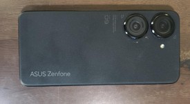 Good
													Asus Zenfone 9 - Unlocked, Black, 128 GB, 8 GB, U.S., photo 4 of 11