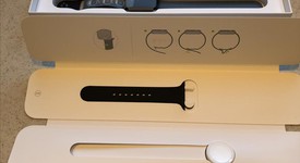Mint
													Apple Watch Series 3 42mm - Gray, A1859, Aluminum - GPS, photo 1 of 14