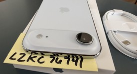 Mint
													Apple iPhone Air - Unlocked, Sky Blue, 256 GB, A3260, photo 5 of 7
