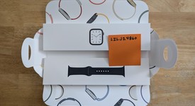 New
													Apple Watch Series 7 45mm - Unlocked, Graphite, A2477 - Cellular, Stainless, photo 3 of 4