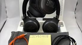 Used
													JBL Live 675NC - Black, photo 1 of 3