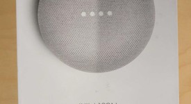 Good
													Google Nest Home Mini 2nd Gen - Chalk, photo 2 of 9