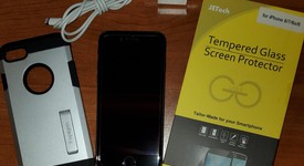 Mint
													Apple iPhone 7 - AT&T, Black, 256 GB, A1660, photo 5 of 15