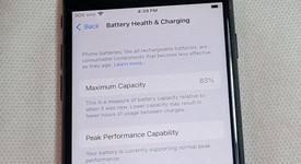 Good
													Apple iPhone 8 - AT&T, Gray, 64 GB, A1905, GSM, photo 3 of 4