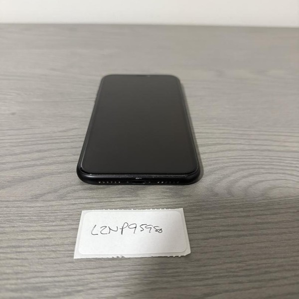 Apple iPhone Xr - TracFone, 64 GB, Black, A1984