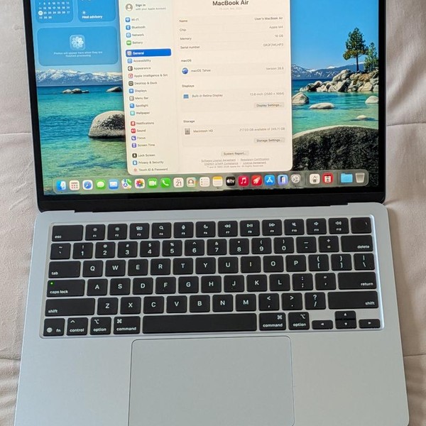MacBook Air 2025 (M4) - 13 inch - 256 GB, Sky Blue, 16 GB, Apple M4