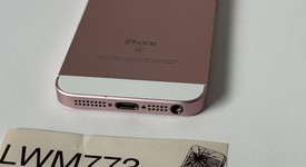 Fair
													Apple iPhone SE 1st Gen 2016 - Unlocked, Rose Gold, 64 GB, A1662, photo 4 of 7