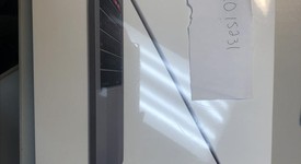 New
													MacBook Pro 2018 (With Touch Bar) - 15" - I7, Gray, 512 GB, 16 GB, photo 2 of 2