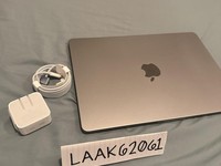MacBook Air 2022 (M2) - 13"
