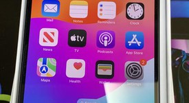 Good
													Apple iPhone 15 Plus - T-Mobile, Black, 128 GB, A2847, photo 4 of 9