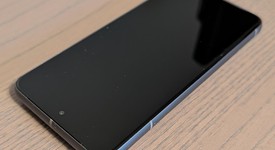 Good
													Google Pixel 8 - Unlocked, Hazel, 128 GB, 8 GB, G9BQD, Sub-6 5G, photo 3 of 11