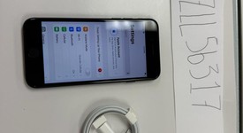 Mint
													Apple iPhone SE 3rd Gen 2022 - Unlocked, Midnight, 64 GB, A2595, photo 5 of 7