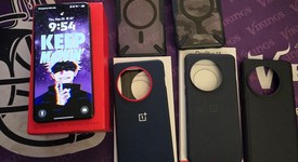 Mint
													OnePlus 13 - Unlocked, Black Eclipse, 512 GB, 16 GB, photo 2 of 10