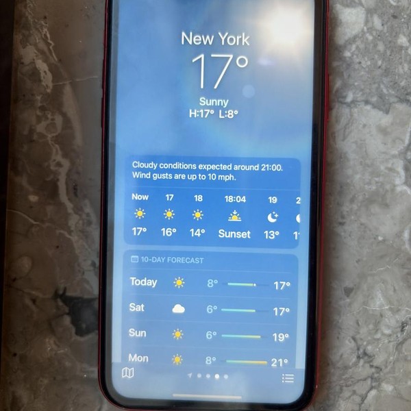 Apple iPhone Xr - AT&T, 128 GB, Red, A1984