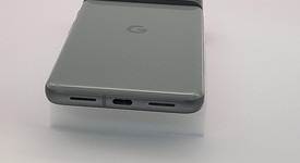 Mint
													Google Pixel 8 - Unlocked, Hazel, 128 GB, 8 GB, G9BQD, Sub-6 5G, photo 4 of 8