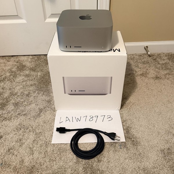 Mac Studio 2025 - 1 TB, 64 GB, Apple M4 Max 16-core