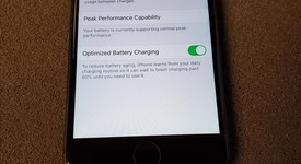 Good
													Apple iPhone 8 - Unlocked, Gray, 64 GB, A1905, GSM, photo 4 of 8