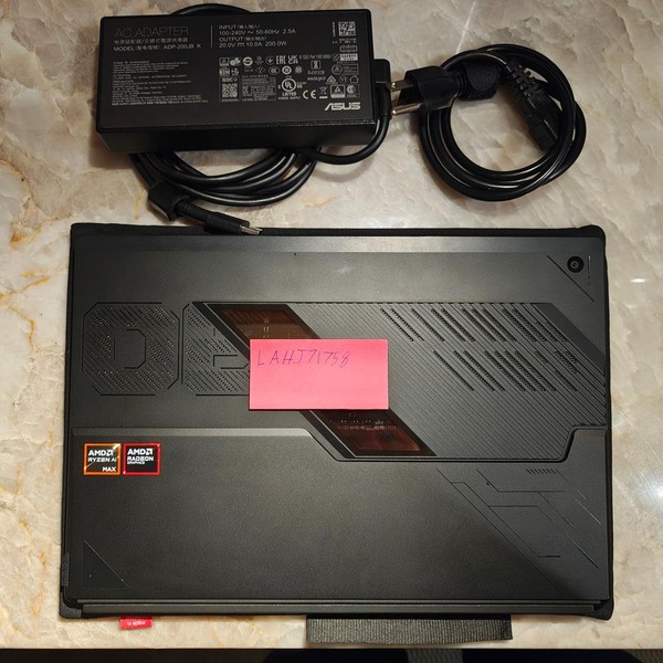 Asus ROG Flow Z13 (2025) GZ302 - 1 TB, Black, 32 GB, AMD Ryzen Ai MAX 390