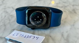 Fair
													Apple Watch Series 8 45mm - Midnight, A2771 - GPS, Aluminum, photo 3 of 8