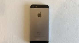 Fair
													Apple iPhone SE 1st Gen 2016 - Unlocked, Grey, 16 GB, A1662, photo 2 of 12